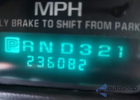 2002 Chevrolet Avalanche 1500 from USA, damaged, VIN 3GNEK13T62G128258